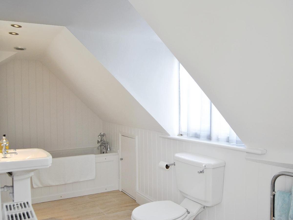 Solent Cottage - Pqqu Ярмут Экстерьер фото