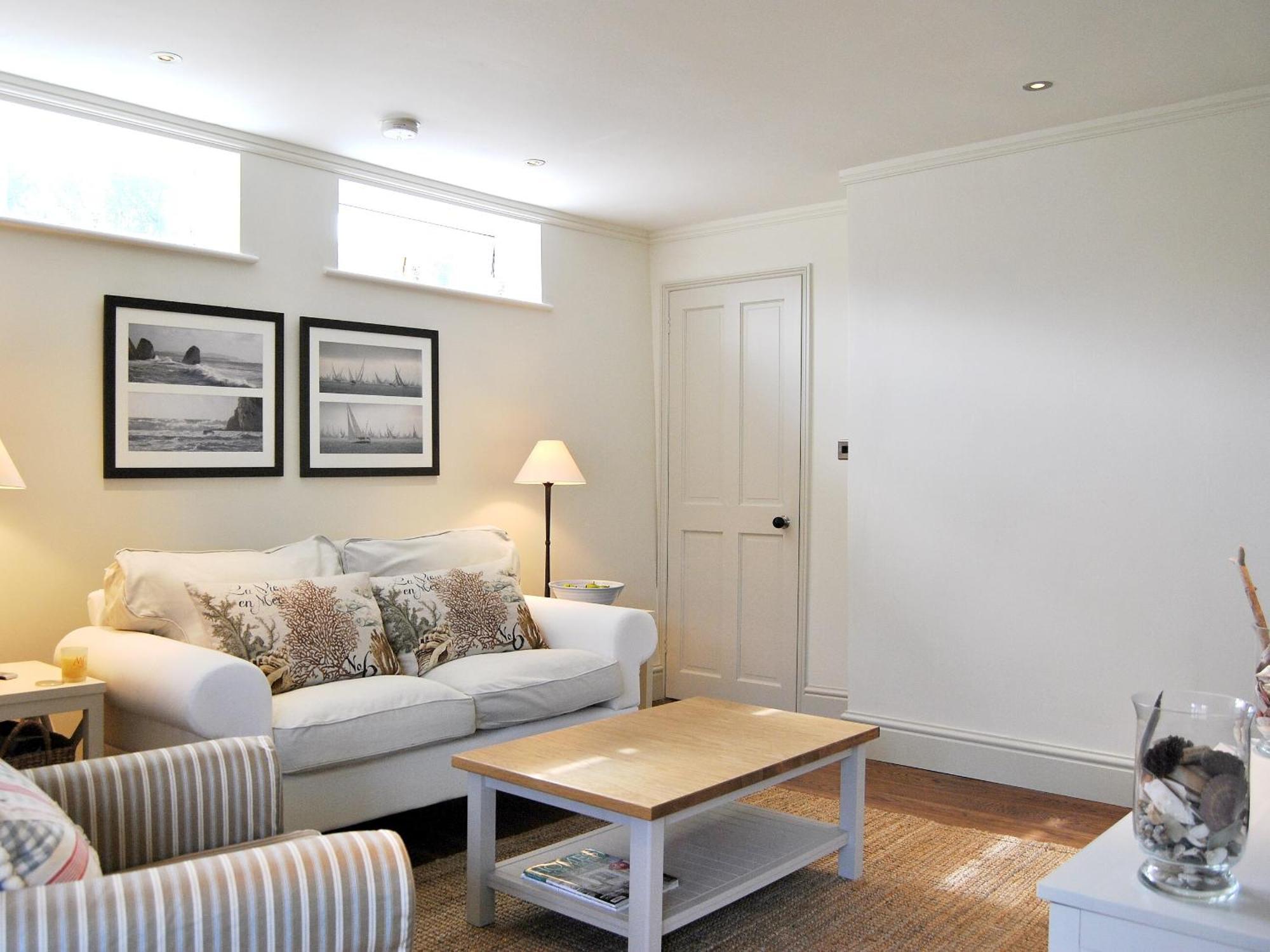 Solent Cottage - Pqqu Ярмут Экстерьер фото